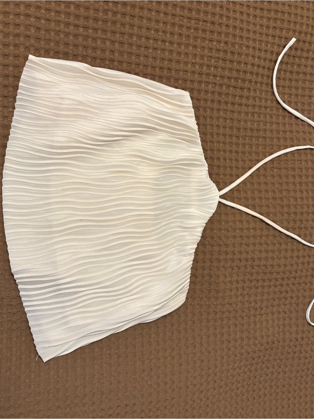 Dynamite White Wavy Textured Halter Crop Top
